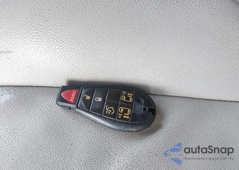 2013 Chrysler Town & Country Touring from USA, damaged, VIN 2C4RC1BG3DR780148